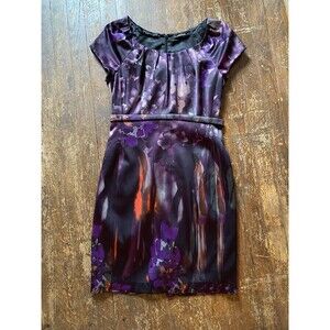 Tahari Sheath Dress Abstract Wearable Art Stretch Ponte Satin Women’s Size 8